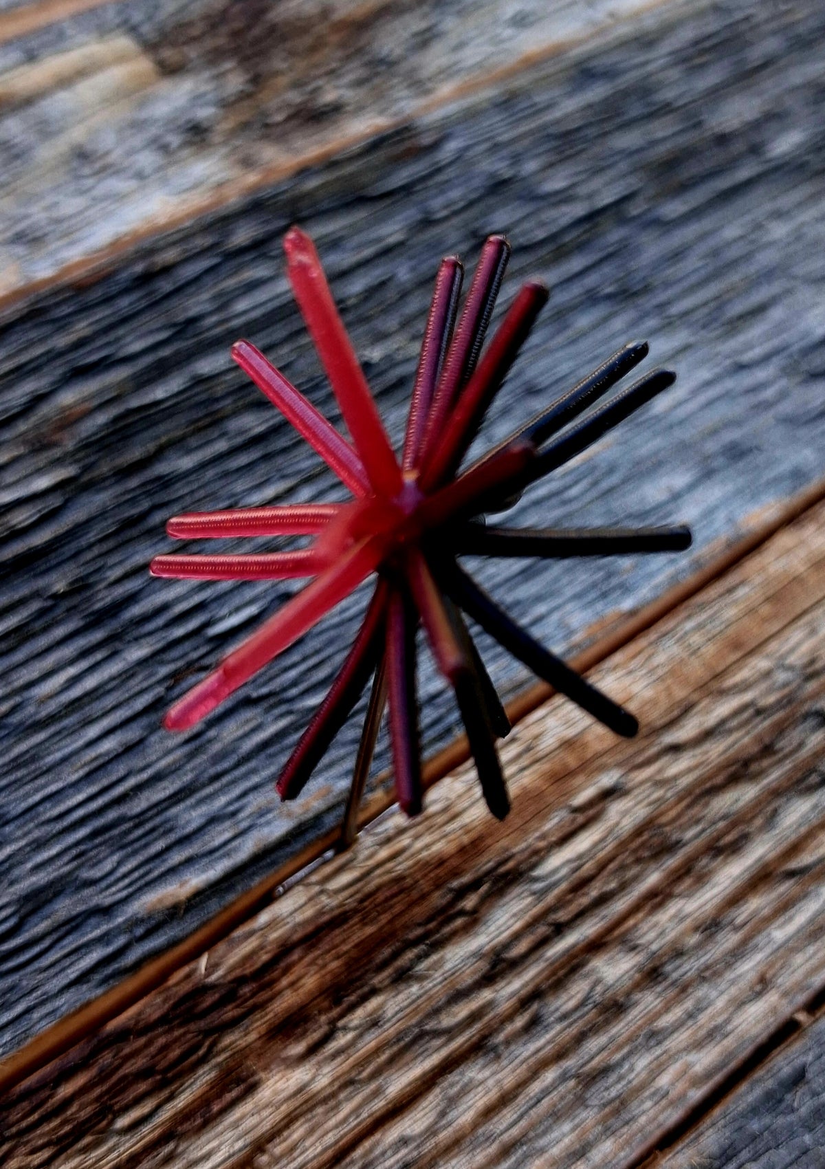1" Spikey
